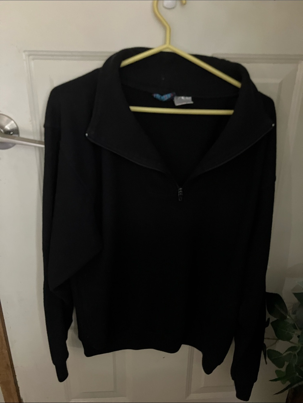 Women’s sweater
